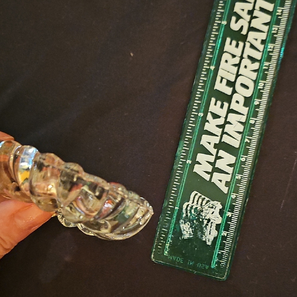 Elegant Glass Flower Accent - Picture 4 of 4